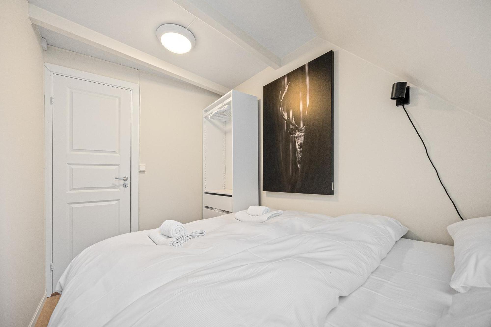 View To Bryggen - Renovated Dec 24 - Historic Cobblestone Street Apartment Bergen Luaran gambar